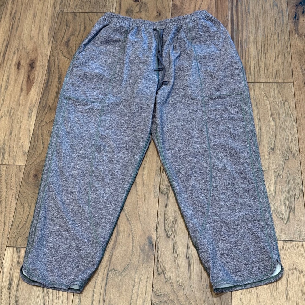 Lululemon Still At It Crop Heathered Grey Space‎ Dye Drawstring Pants Size 6
